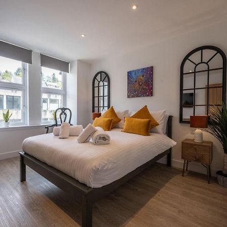 Mrs Watermelon Apartment ฟอร์ตวิลเลียม ภายนอก รูปภาพ